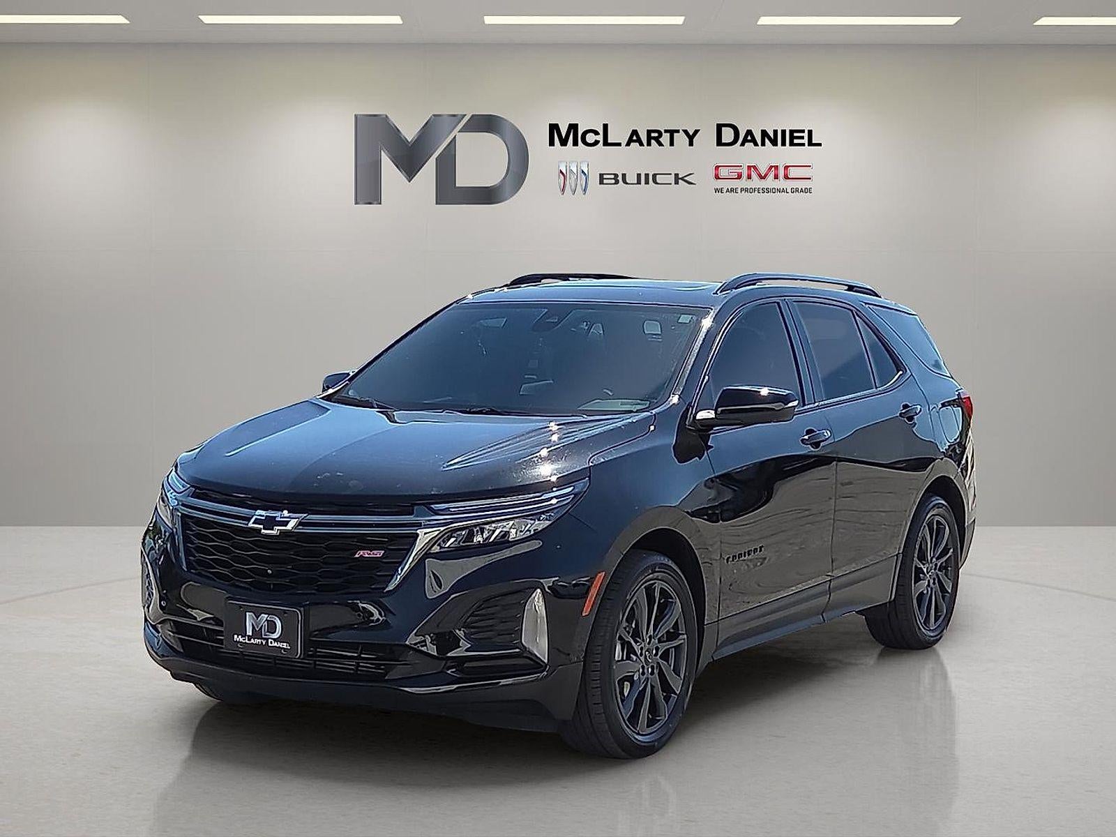 2023 Chevrolet Equinox — rear three-quarter view