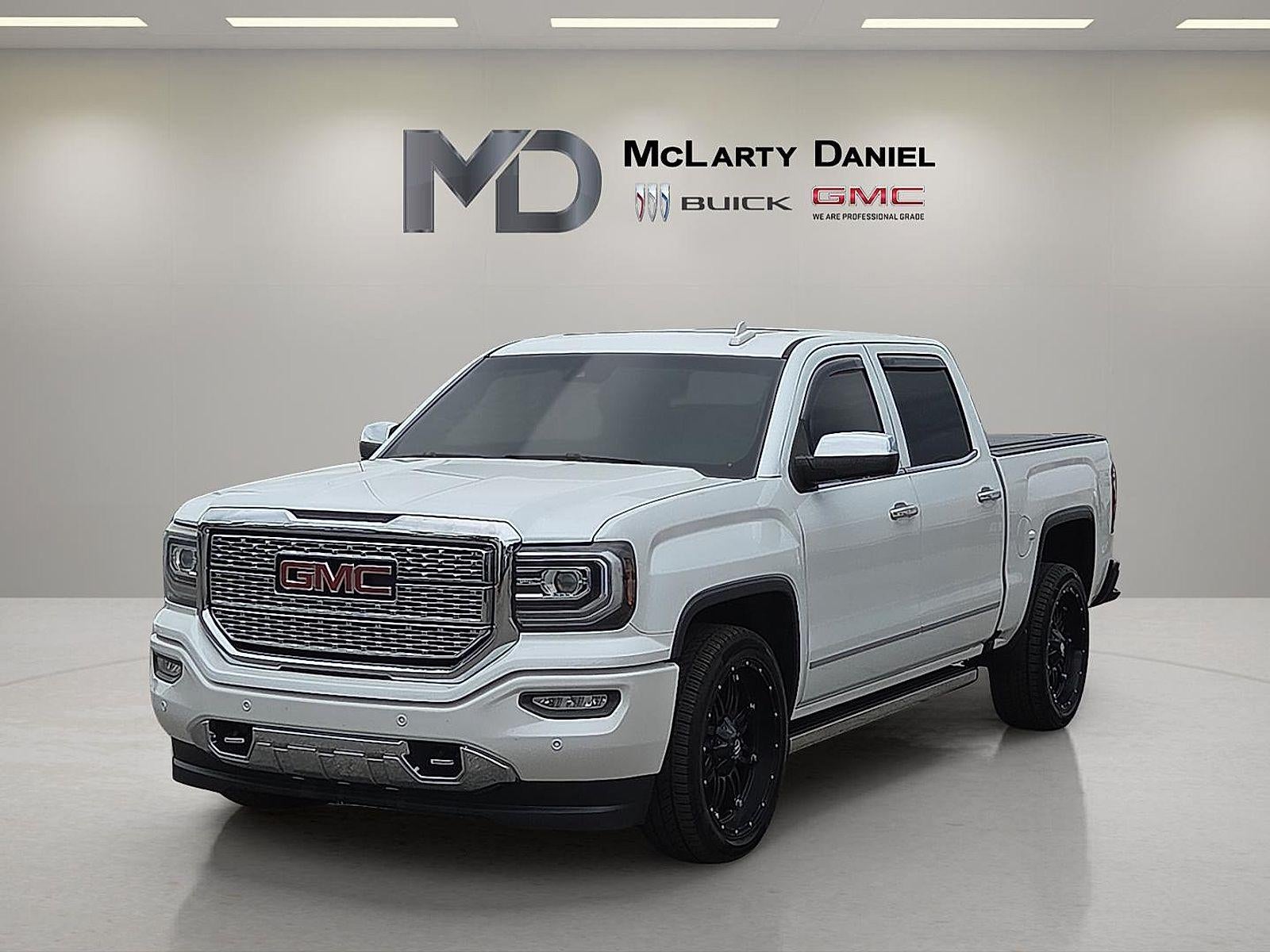 2018 GMC Sierra 1500 — rear three-quarter view