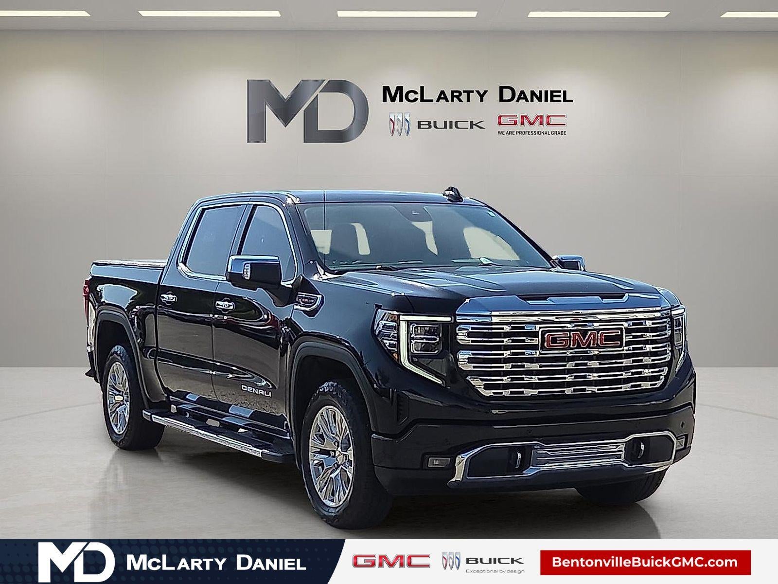 2022 GMC Sierra 1500 Denali in Onyx Black — front three-quarter view