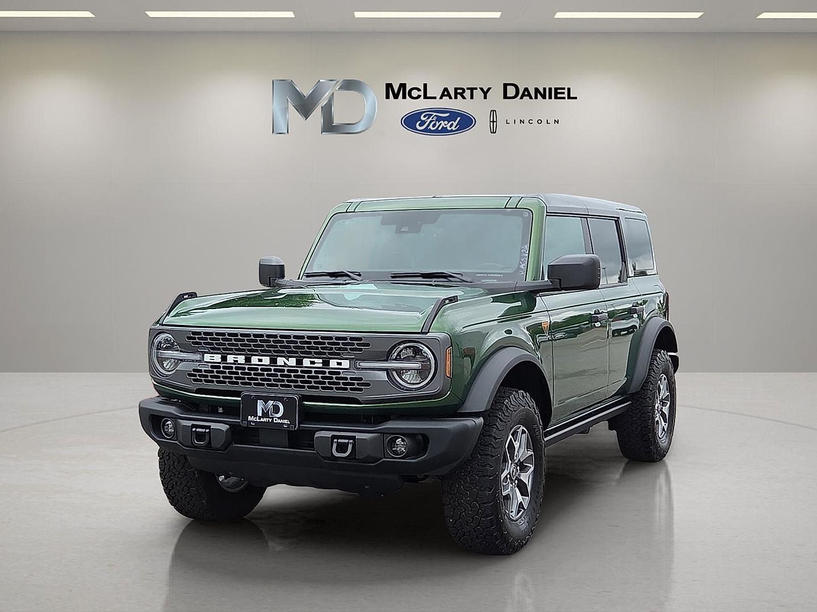 2025 Ford Bronco — side profile view