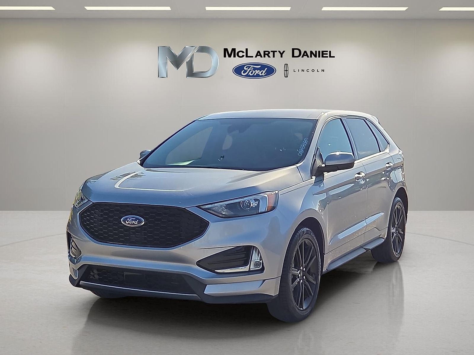 2024 Ford Edge — side profile view
