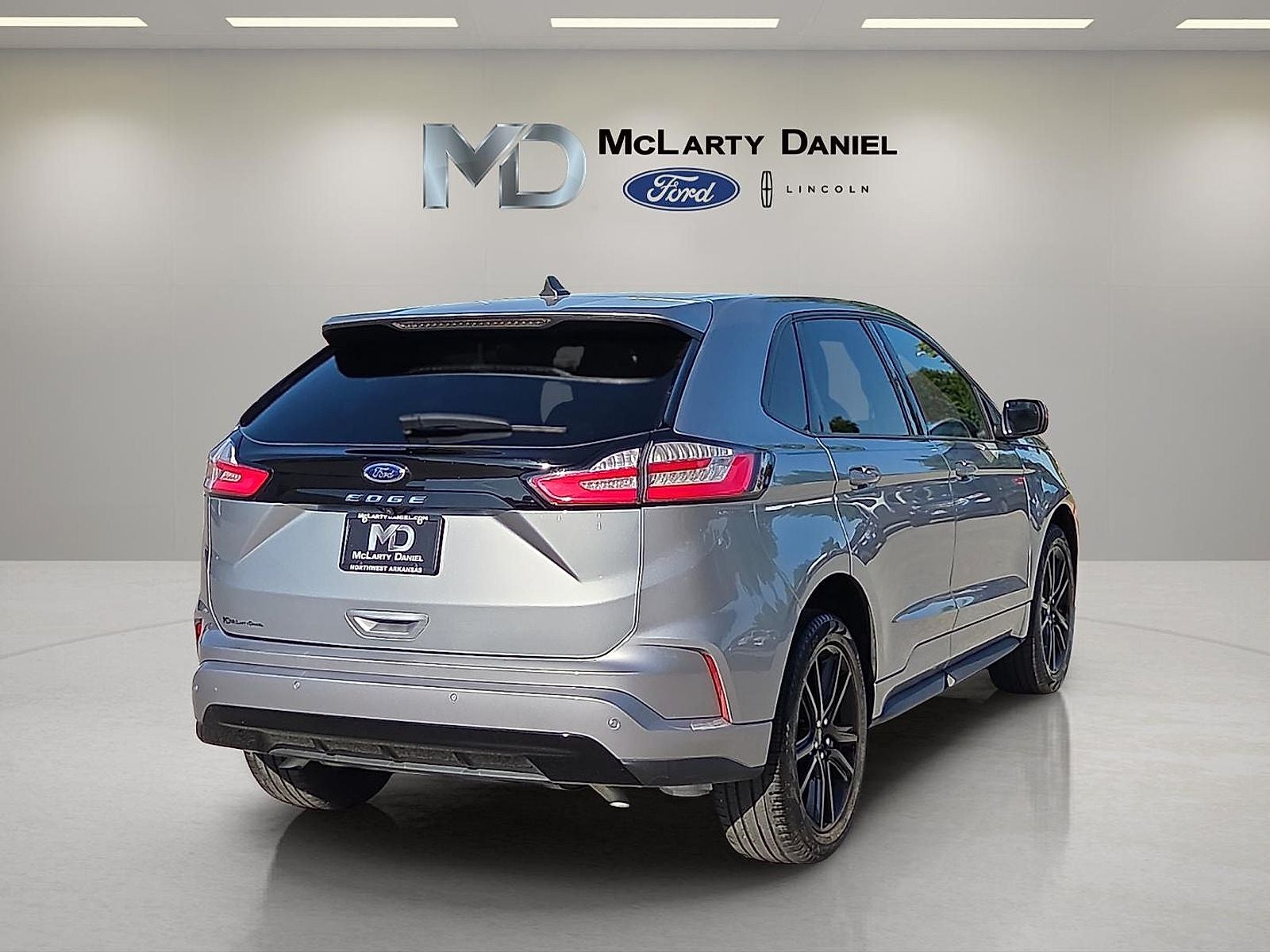 2024 Ford Edge — detail view